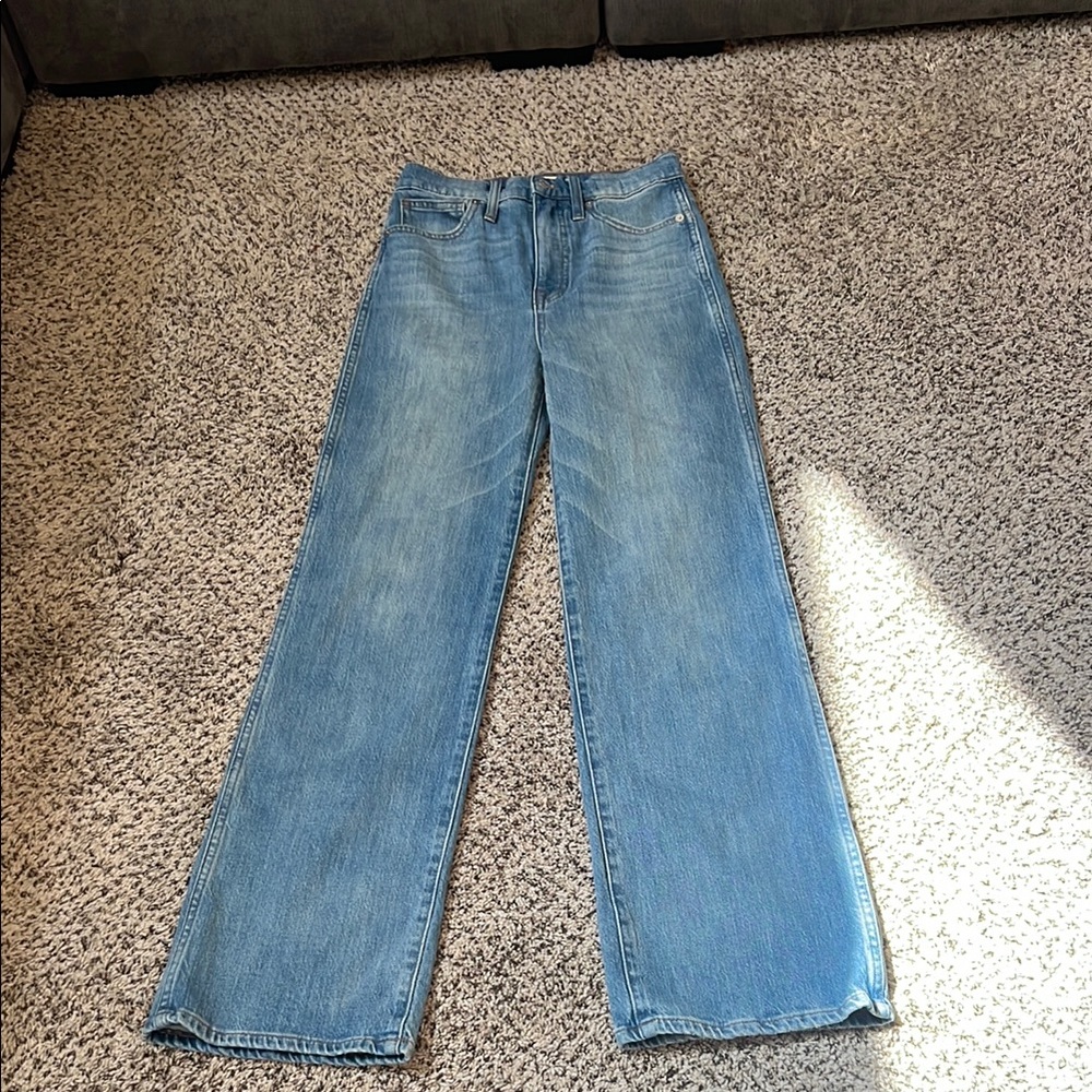 EUC Madewell 11" high rise flare. Size 27